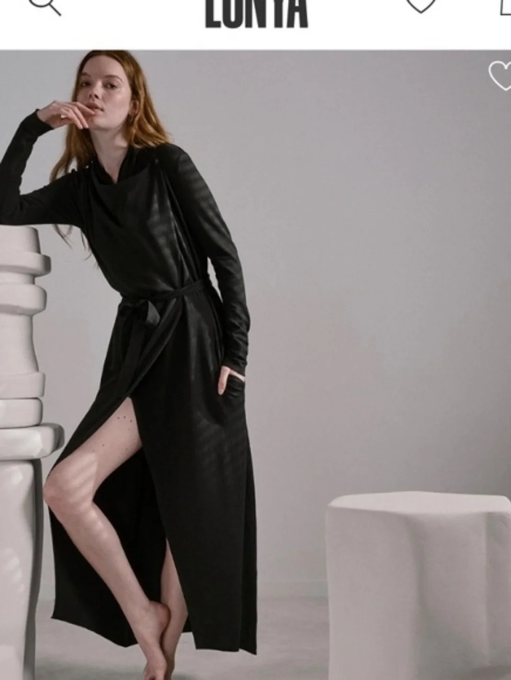 LUNYA Good In Bed Robe XS/S - Picture 3 of 15
